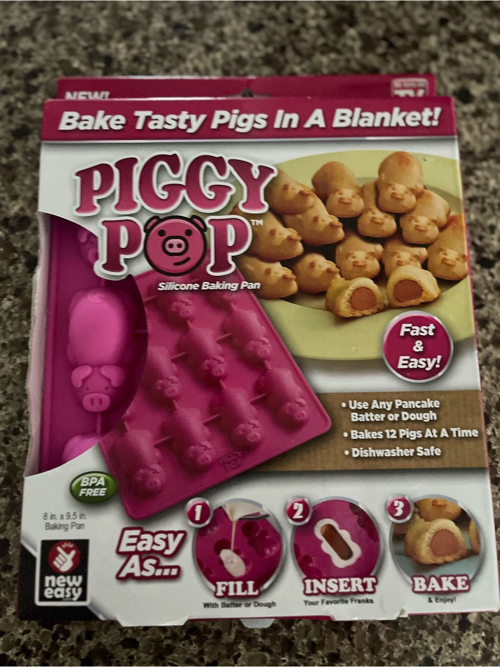 Piggy Pop Silicone Baking Pan - Pink by